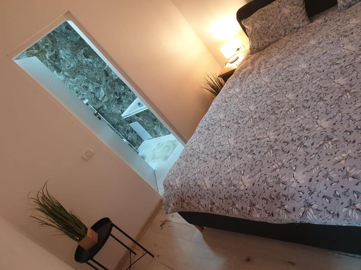 Lucky Residence Astra 1 Brasov Luaran gambar